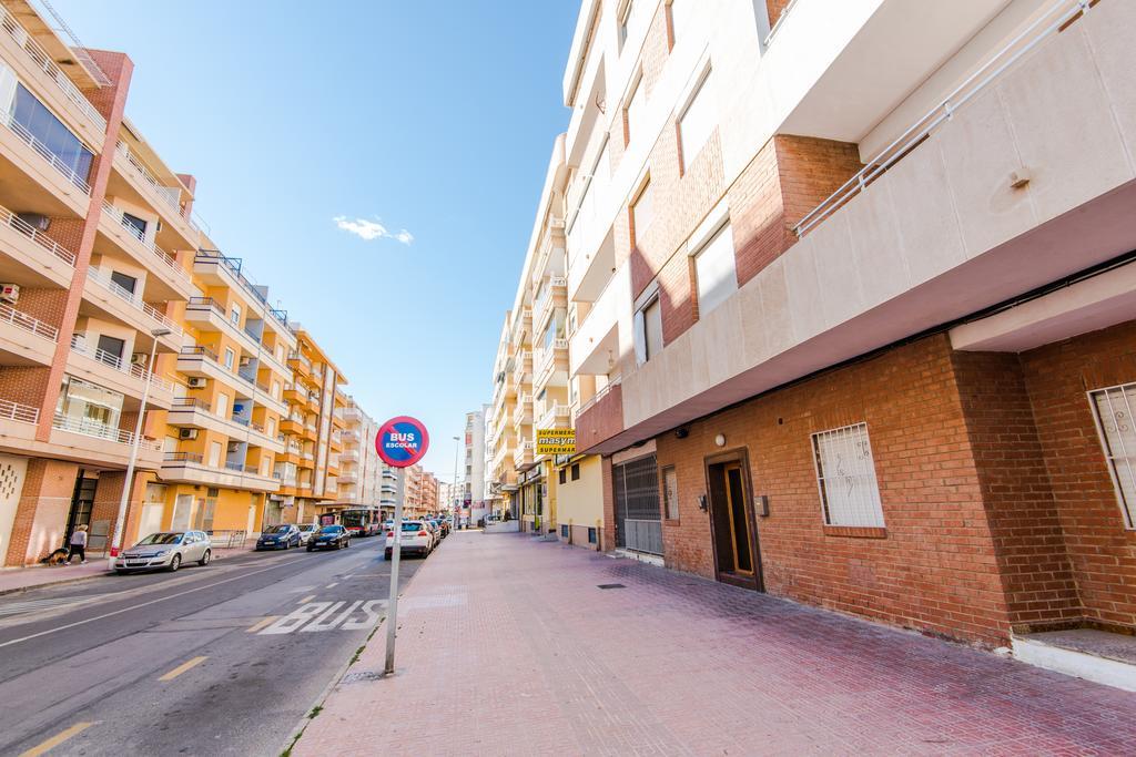 Casas Holiday - Playa Del Cura Torrevieja Ngoại thất bức ảnh